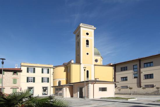 Chiesa di Querceta - Santa Maria Lauretana